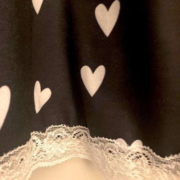 Nightgown women’s XL black with white hearts - Picture 3 of 7